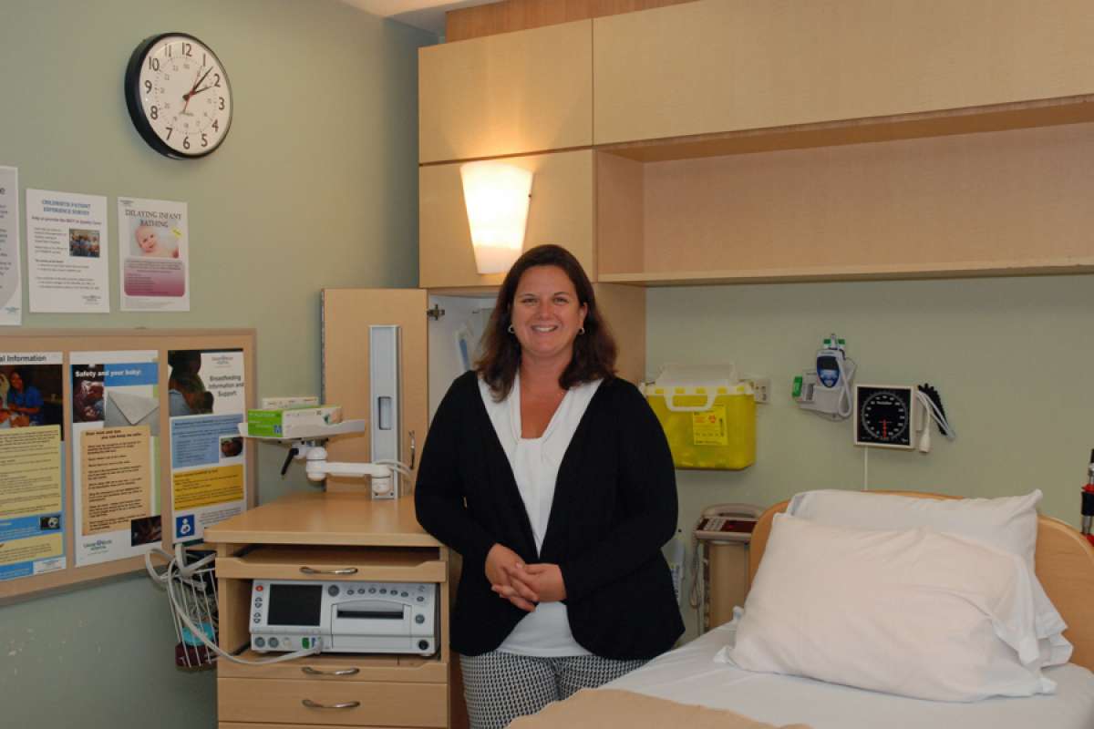Sheri Douglas In Childbirth Room