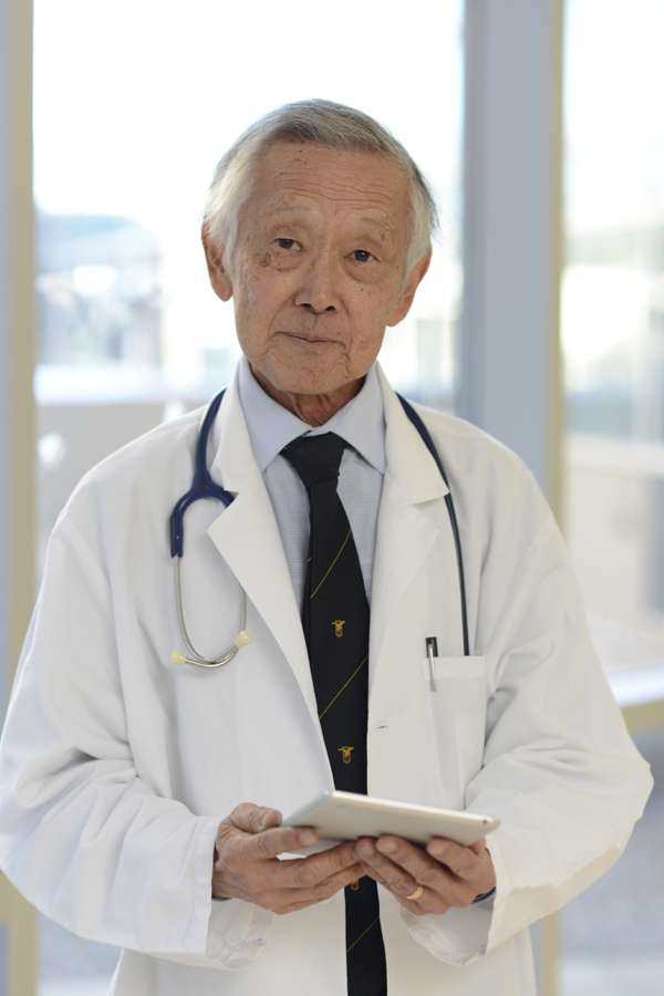 Dr Liu Portrait